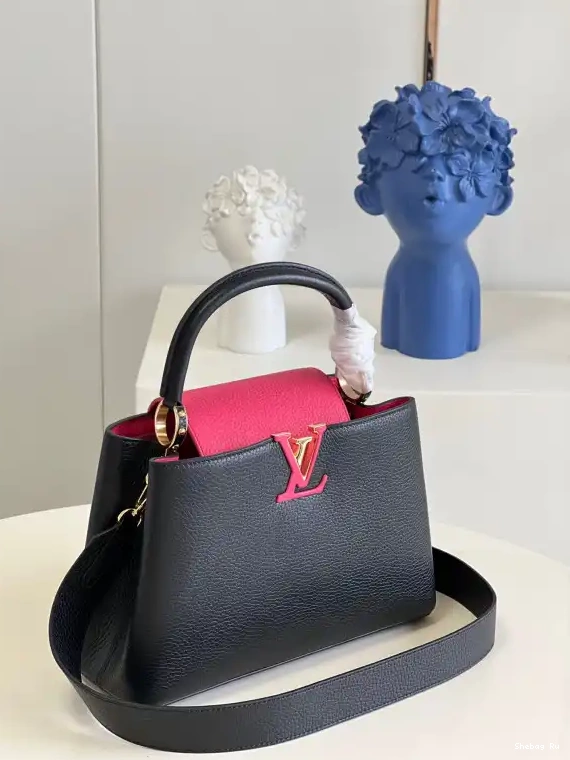 Vuitton Louis MM CAPUCINES 0701